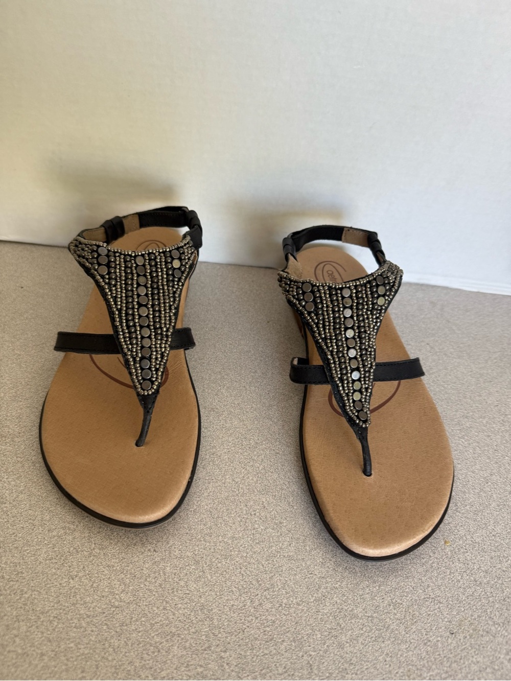 Aetrex Embellished Black T-Strap Women’s Sandals